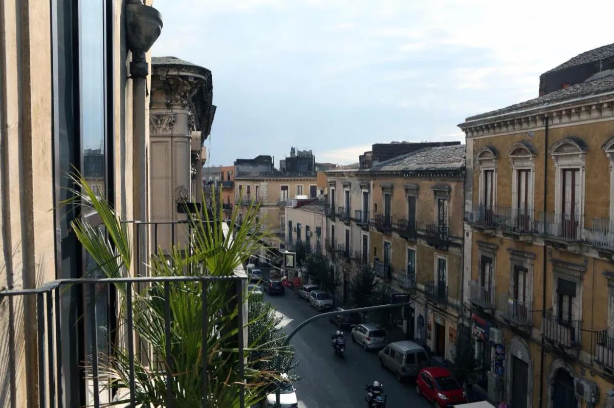 B&B LE 3 B - Catania