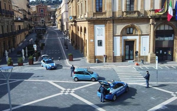 Tentata violenza sessuale in centro a Caltanissetta,un fermo