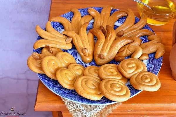 Biscotti al miele: i rami di miele siciliani
