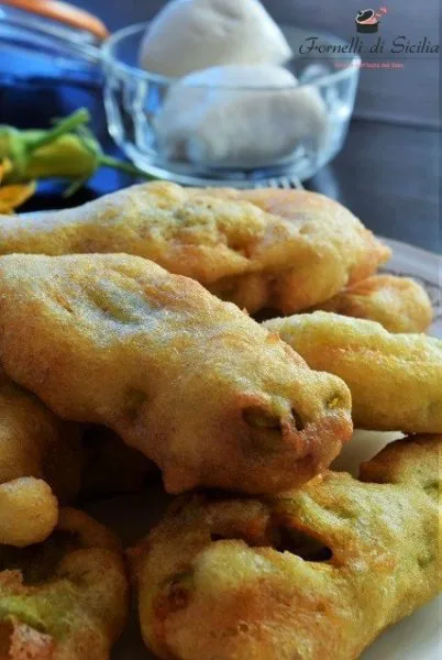 ricetta fiori di zucca ripieni
