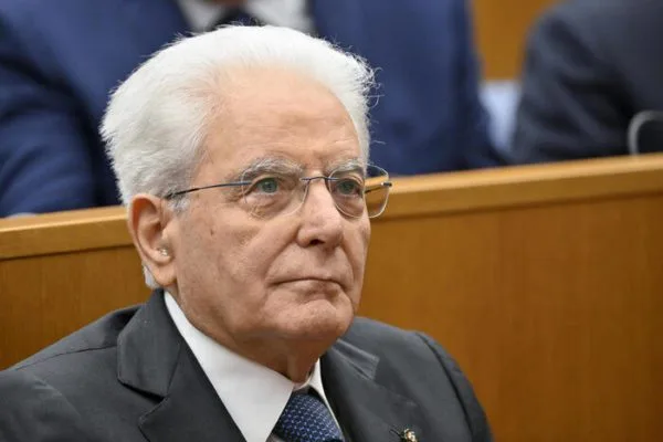 Mattarella, su Ustica mancano tasselli, cercare la verità