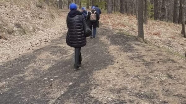 Sull'Etna l'iniziativa «Staffetta Blu», centinaia di ragazzi autistici insieme nel percorso Sull'Etna l'iniziativa «Staffetta Blu», centinaia di ragazzi autistici insieme nel percorso