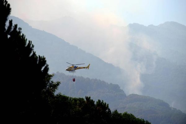 Persi contatti con elicottero antincendio nel Siracusano