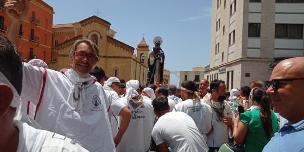 Agrigento, fedele colto da infarto durante la processione di San Calogero