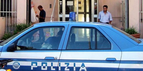 Bimba di 4 anni cade dal balcone a Palermo, è grave in ospedale