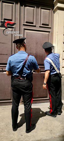 Blitz dei carabinieri di Catania in 180 b&b di città e provincia, denunciati 13 titolari