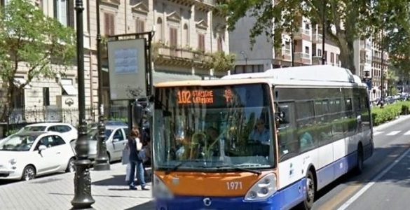 Caldo torrido a Palermo, l’Amat dimezza le corse dei bus: diversi autisti in malattia