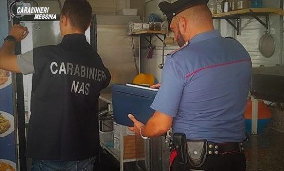 Carenze igieniche nel ristorante di un lido a Roccalumera: attività sospesa e multa