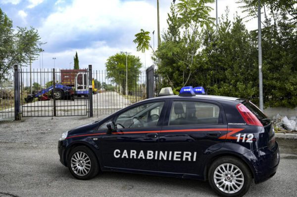 Tentato omicidio nel palermitano, cuoco accoltella cameriere