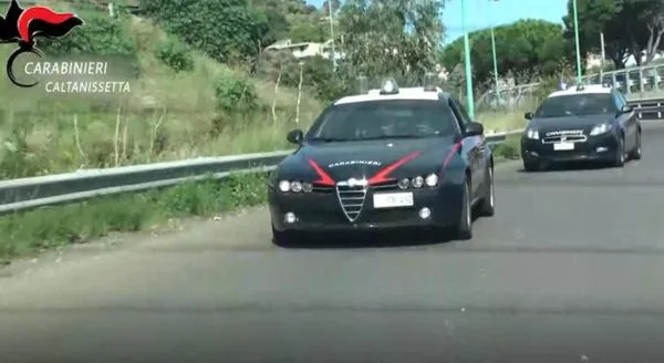Incidente sul lavoro a Gela, ferito 18enne dopo caduta da tetto