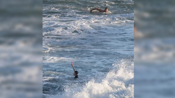 Carabiniere libero dal servizio salva una donna in difficoltà in mare ad Alcamo Marina