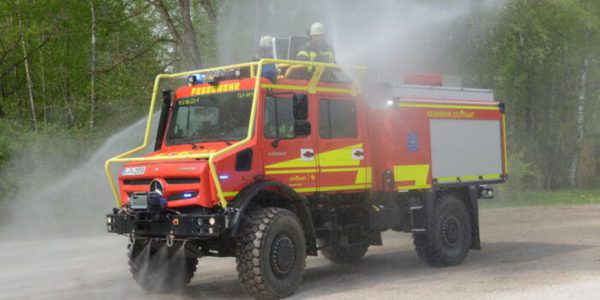 Incendi nel Siracusano, chiusa la strada tra Augusta e Priolo