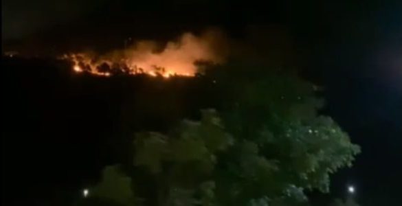 Incendio ad Altofonte, situazione sotto controllo. Il sindaco: «È stato un attacco alle istituzioni»