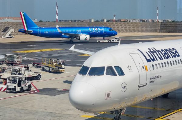 Incendio aeroporto, ok su Sigonella ma l’area Terminal è ancora da verificare