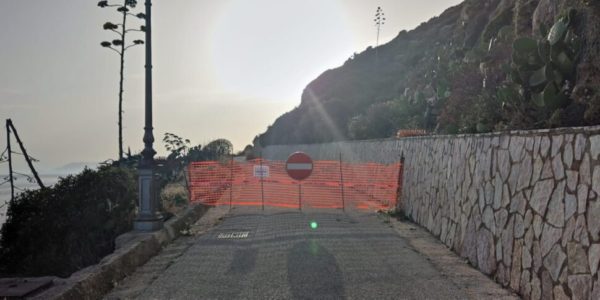 Isole Egadi, chiusa la strada per i faraglioni di Levanzo: è pericolosa