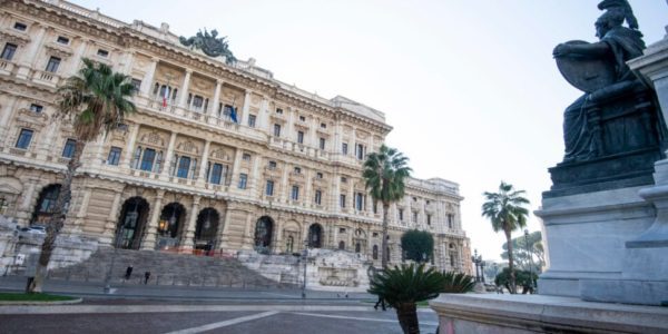 La lite per un parcheggio a Campofelice di Roccella sfociata in omicidio, condanna definitiva