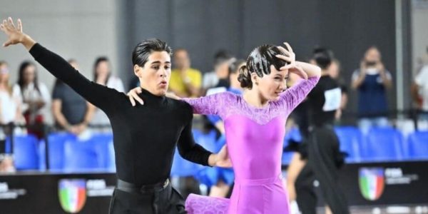 Le ballerine Misiliscemi Foderà e Tallarita vincono il bronzo ai campionati italiani di danza sportiva