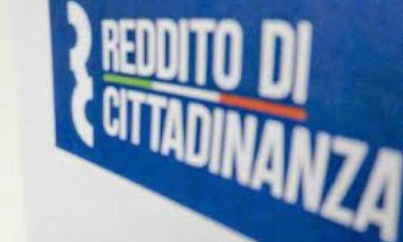 Perde Rdc e minaccia di dare fuoco a stanza del sindaco