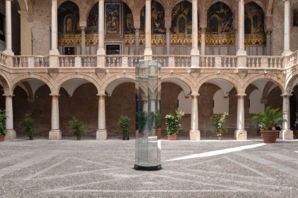 Nel Palazzo Reale di Palermo l'ottagono che cambia con la luce