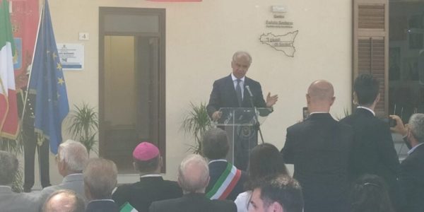 Marsala, Piantedosi inaugura il bene confiscato intitolato a Sodano: "Così si combatte la mafia"