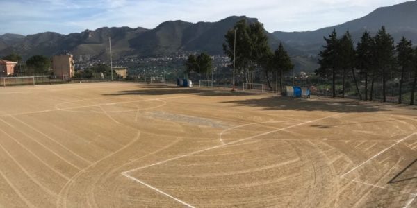 Monreale, maxi rissa in campo durante il torneo dei Quartieri