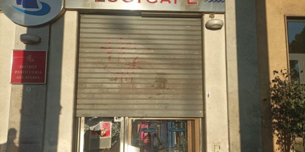 Nuovo furto con spaccata a Palermo, preso di mira un bar in via Crispi. I titolari: "Ne vale la pena?"