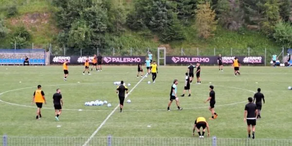 Palermo, per Corini prove di 4-3-3: grande attenzione alla fase difensiva