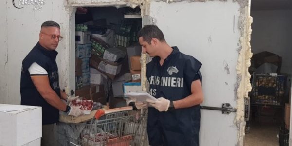 Pantelleria e Favignana al setaccio: sequestri e sanzioni a ristoratori