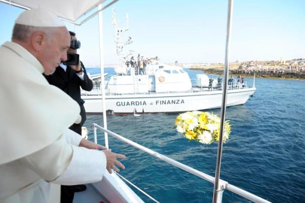Dieci anni fa la visita di papa Francesco a Lampedusa