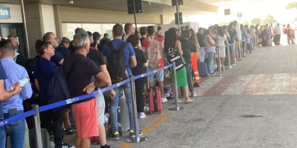 Settimana nera per gli aeroporti siciliani: per due ore la nebbia crea problemi a Trapani