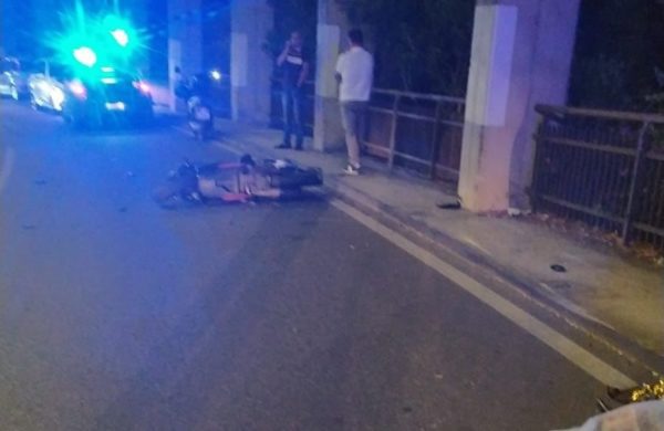 Taormina, si schianta con lo scooter contro un pilastro: muore un 25enne