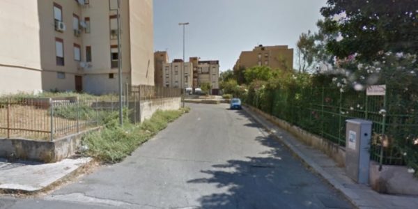 Accoltellò il vicino di casa a Palermo dopo una lite per un cucciolo, concessi i domiciliari