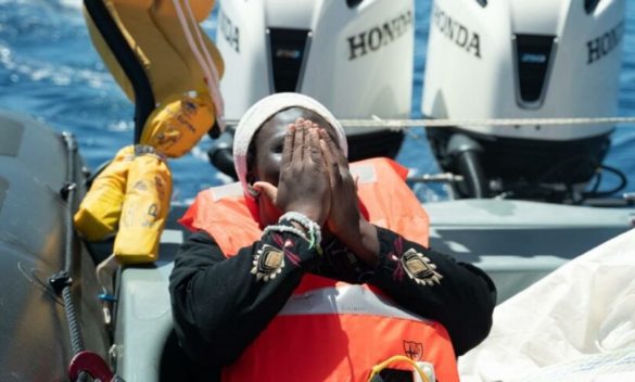 Due barchini affondano al largo di Lampedusa, salvati 61 migranti