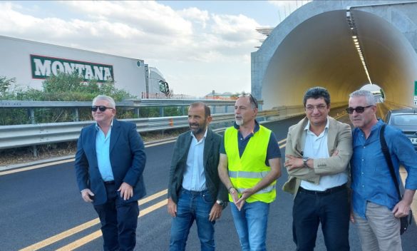 A18, a otto anni dalla frana in autostrada finalmente riaperta al traffico la galleria Letojanni