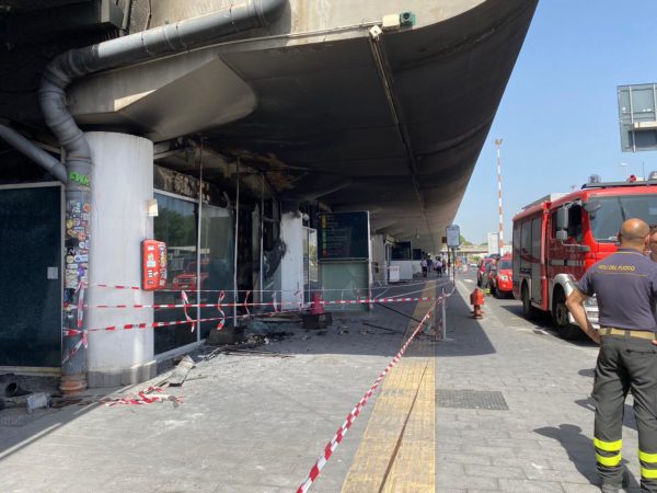 Aeroporto Catania, la verità sul rogo nelle carte e nei filmati