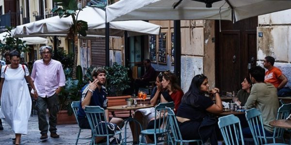 Furto a Palermo in un locale ancora da inaugurare in via Paternostro