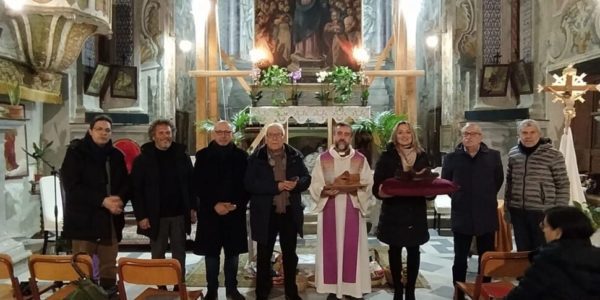 Il parroco di Termini Imerese fra i trasferiti: proteste e una raccolta di firme