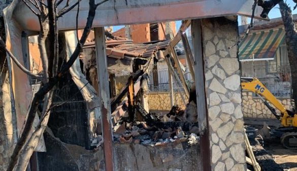 Incendi, a Catania la conta dei danni nel racconto di chi ha perso la casa