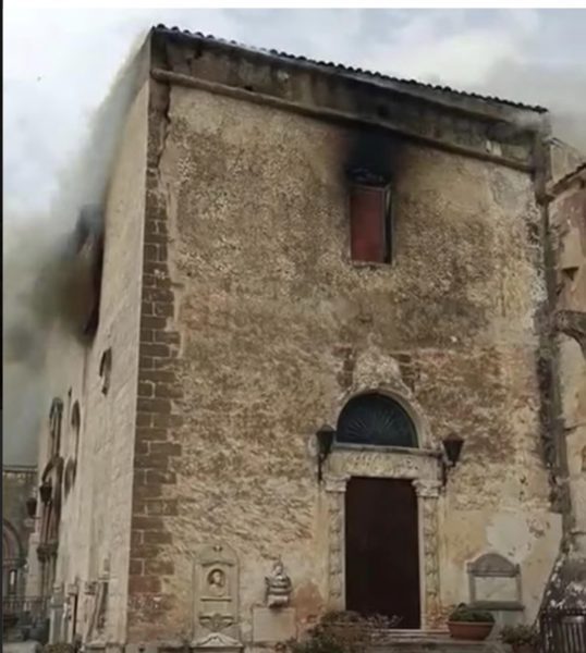 Incendi, società svizzera dona progetto per il restauro della chiesa di S. Maria di Gesù