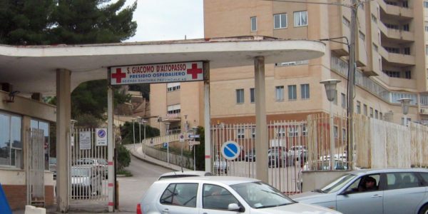 Incidente tra tre auto a Licata: feriti tutti i conducenti, trasportati in ospedale