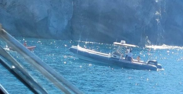 Lipari, turista francese sparisce in mare ad Acquacalda: lo ritrova la guardia costiera stremato e lontano da riva