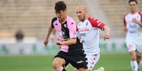 Palermo: vicina la cessione di Damiani alla Juve di C, sondaggi per Jagiello e Florenzi