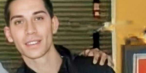 Scordia in lacrime per Enrico, morto in un incidente: «Un ragazzo buono e semplice»