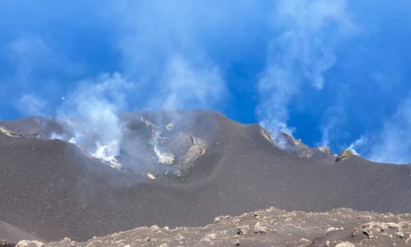 Stromboli, nuovo trabocco lavico sulla parte alta della Sciara del fuoco