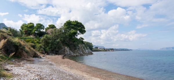 Un uomo di 40 anni muore per un malore in mare a Termini Imerese