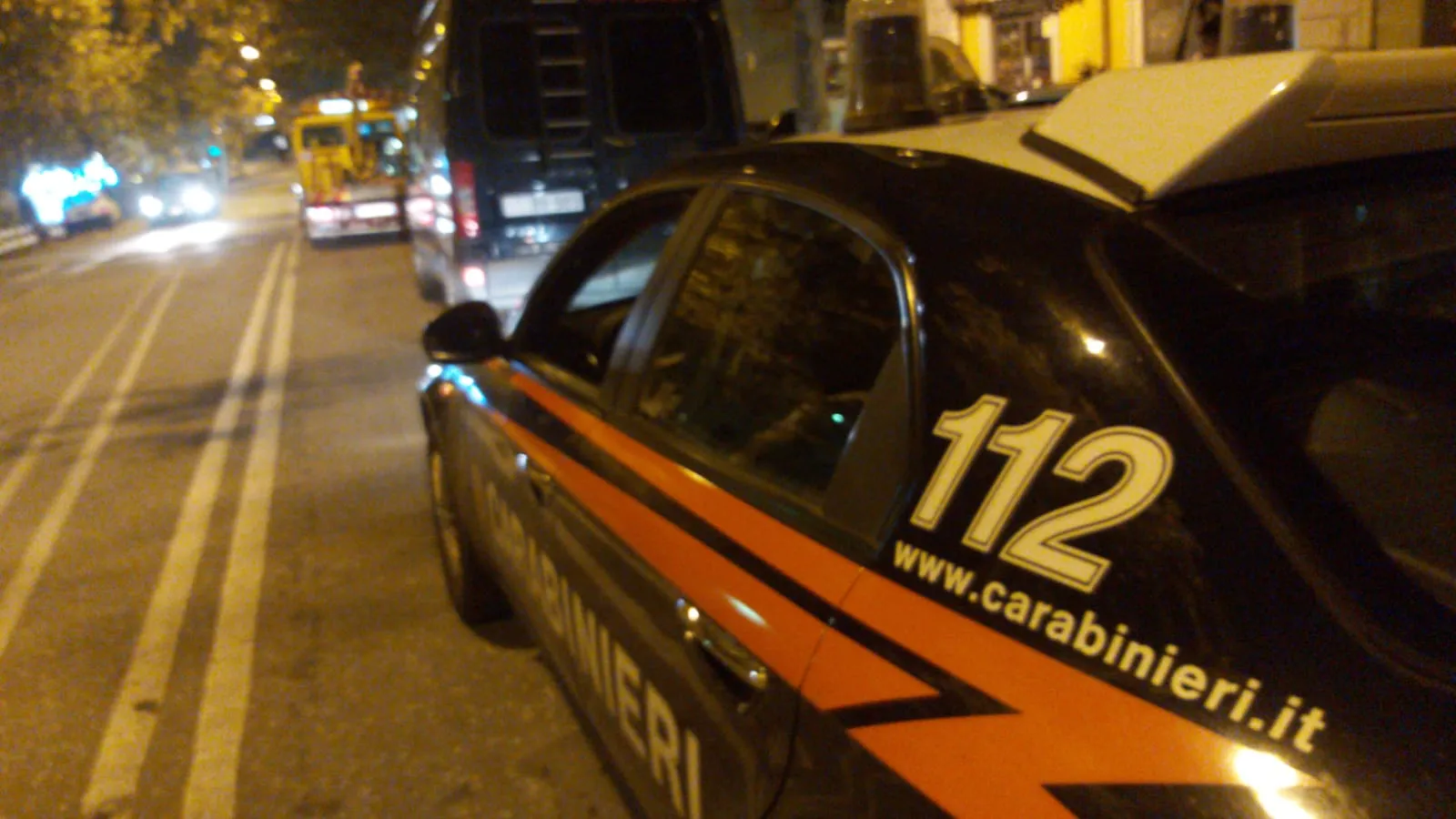 26enne evade domiciliari nel catanese per rapina a Messina. Arrestato dai carabinieri, complice ancora ricercato.
