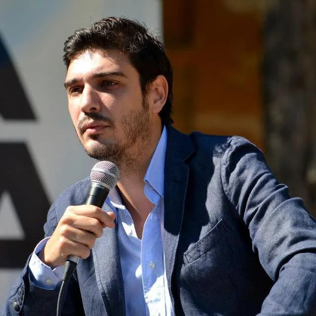 Accursio Sabella presenta "Dalla parte giusta" a Palermo