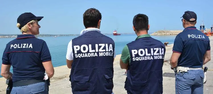 Augusta diventa la prima città a vietare l'uso delle sigarette in pubblico