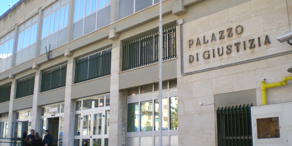 Caltanissetta imprenditore arrestato dopo aver chiesto 23mila euro di pizzo