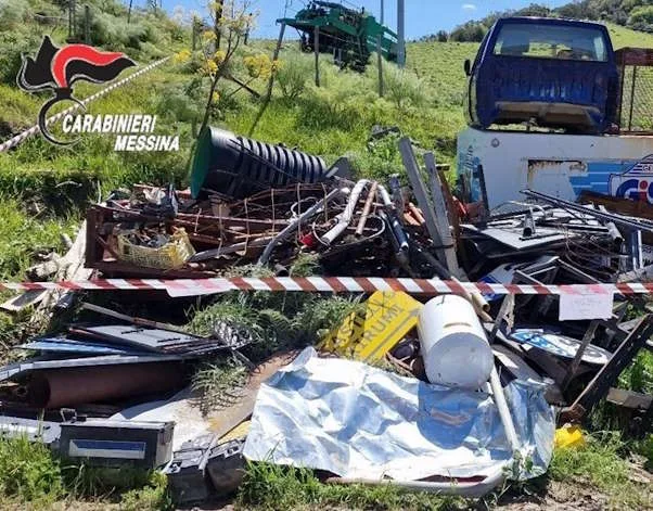 Carabinieri: denuncia 48enne per discarica abusiva rifiuti.